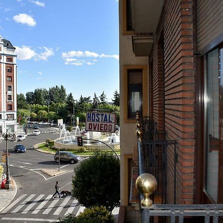 Hostal Oviedo Hotel León Buitenkant foto