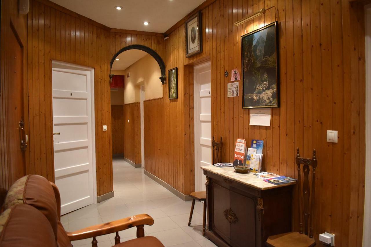 Hostal Oviedo Hotel León Buitenkant foto