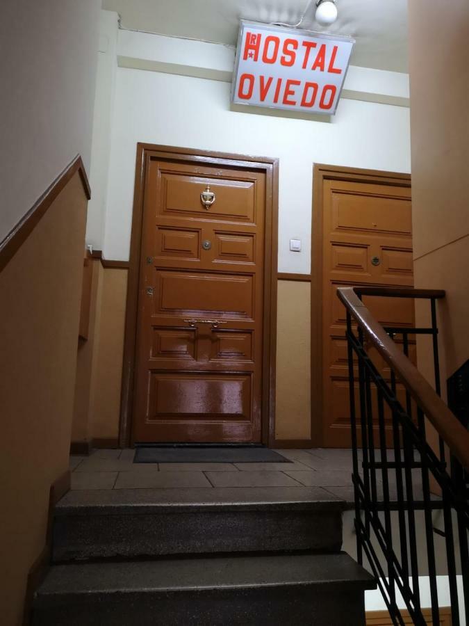 Hostal Oviedo Hotel León Buitenkant foto